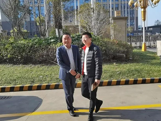 新春伊始，龍灣區空港管委會領導率隊蒞臨集團走訪慰問